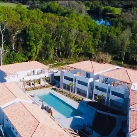 Appt T4 Acces Plage, Piscine Privee, Clim N3-4 아파트 *